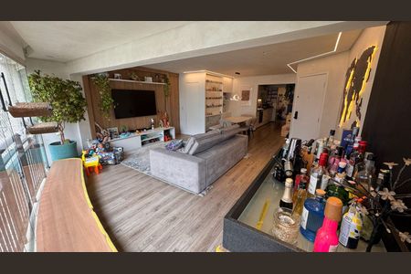 Apartamento à venda com 105m², 3 quartos e 2 vagas Apartamento à venda com 105m², 3 quartos e 2 vagasSala