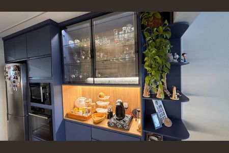 Apartamento à venda com 105m², 3 quartos e 2 vagas Apartamento à venda com 105m², 3 quartos e 2 vagasCozinha