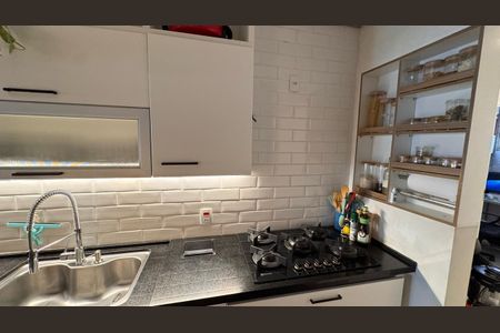 Apartamento à venda com 105m², 3 quartos e 2 vagas Apartamento à venda com 105m², 3 quartos e 2 vagasCozinha