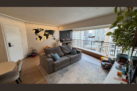 Apartamento à venda com 105m², 3 quartos e 2 vagas Apartamento à venda com 105m², 3 quartos e 2 vagasSala