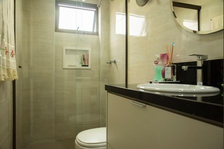 Apartamento à venda com 91m², 3 quartos e 2 vagasBanheiro