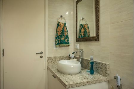 Apartamento à venda com 91m², 3 quartos e 2 vagasBanheiro da Suíte