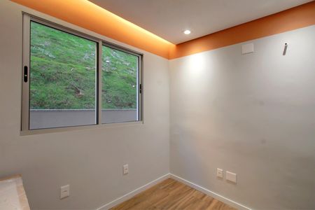 Apartamento à venda com 87m², 2 quartos e 2 vagasQuarto 