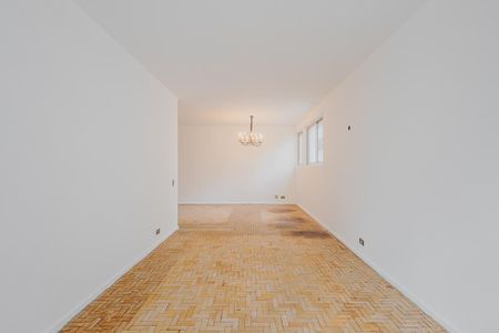 Apartamento à venda com 175m², 3 quartos e 1 vagaSala