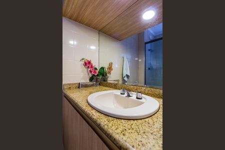 Apartamento à venda com 134m², 3 quartos e 3 vagas Apartamento à venda com 134m², 3 quartos e 3 vagasBanheiro da Suíte 1