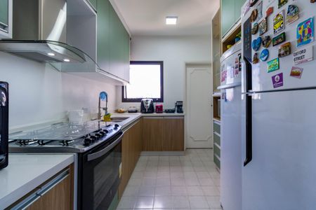 Apartamento à venda com 134m², 3 quartos e 3 vagas Apartamento à venda com 134m², 3 quartos e 3 vagasCozinha