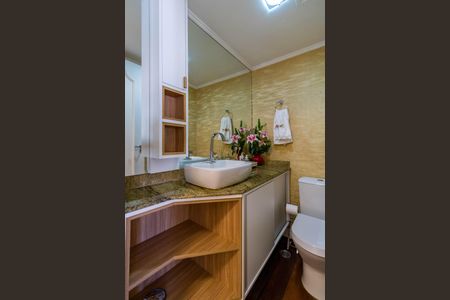 Apartamento à venda com 134m², 3 quartos e 3 vagas Apartamento à venda com 134m², 3 quartos e 3 vagasLavabo