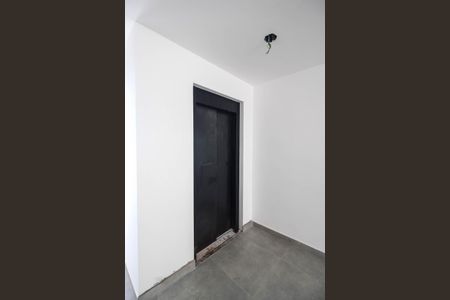 Apartamento à venda com 37m², 1 quarto e sem vaga Apartamento à venda com 37m², 1 quarto e sem vagaElevador