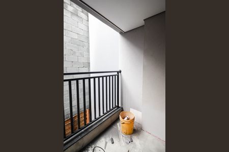 Apartamento à venda com 37m², 1 quarto e sem vaga Apartamento à venda com 37m², 1 quarto e sem vagaVaranda