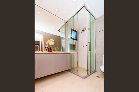 Apartamento à venda com 165m², 2 quartos e 2 vagas Apartamento à venda com 165m², 2 quartos e 2 vagasBanheiro