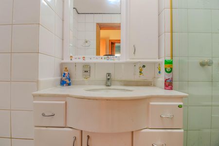 Apartamento à venda com 97m², 3 quartos e 1 vaga Apartamento à venda com 97m², 3 quartos e 1 vagaBanheiro Social