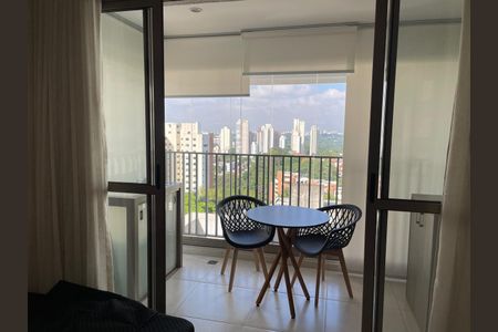 Studio para alugar com 27m², 1 quarto e sem vaga Studio para alugar com 27m², 1 quarto e sem vagaVaranda