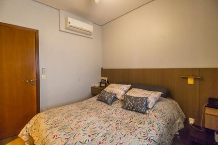 Apartamento à venda com 149m², 3 quartos e 2 vagasSuíte 1