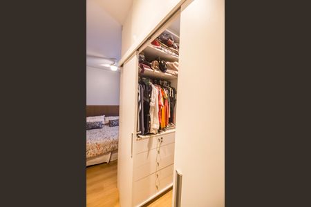 Apartamento à venda com 149m², 3 quartos e 2 vagasCloset da suíte 1