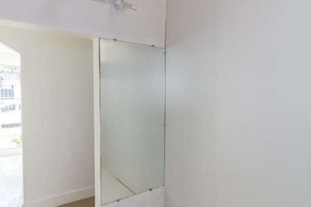 Casa à venda com 216m², 4 quartos e 2 vagas