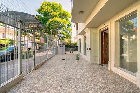 Casa à venda com 216m², 4 quartos e 2 vagas