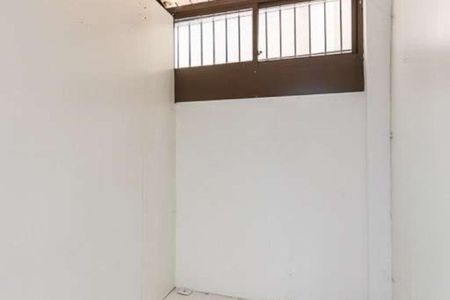 Casa à venda com 216m², 4 quartos e 2 vagas