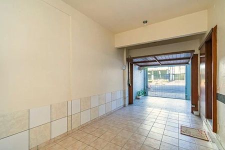 Casa à venda com 216m², 4 quartos e 2 vagas
