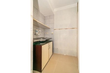 Casa à venda com 216m², 4 quartos e 2 vagas