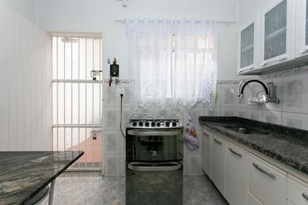 Casa à venda com 192m², 2 quartos e 3 vagasCozinha