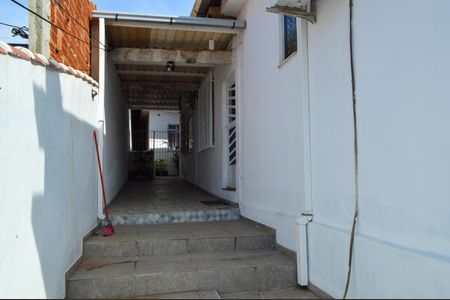 Casa à venda com 408m², 3 quartos e 4 vagasEntrada - Casa 2