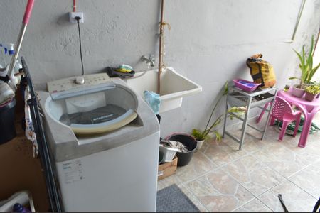 Casa à venda com 408m², 3 quartos e 4 vagasÁrea de Serviço - Casa 1