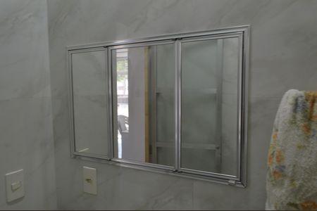 Casa à venda com 408m², 3 quartos e 4 vagasBanheiro - Casa 1