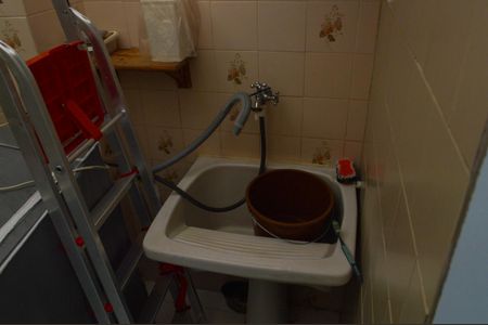 Casa à venda com 408m², 3 quartos e 4 vagasCasa 2  Área de serviço