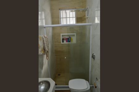 Casa à venda com 408m², 3 quartos e 4 vagasBanheiro - Casa 1