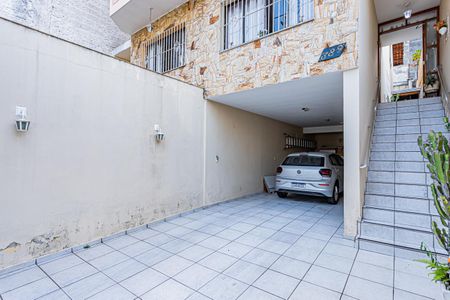 Casa à venda com 150m², 3 quartos e 4 vagas Casa à venda com 150m², 3 quartos e 4 vagasGaragem