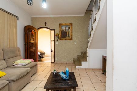 Casa à venda com 160m², 4 quartos e 3 vagas Casa à venda com 160m², 4 quartos e 3 vagasSala