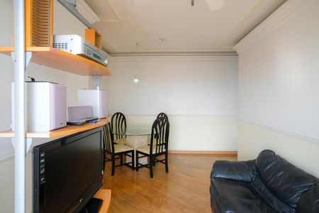 Apartamento à venda com 63m², 2 quartos e 2 vagas Apartamento à venda com 63m², 2 quartos e 2 vagasSala