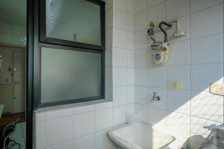 Apartamento à venda com 63m², 2 quartos e 2 vagas Apartamento à venda com 63m², 2 quartos e 2 vagasÁrea de serviço