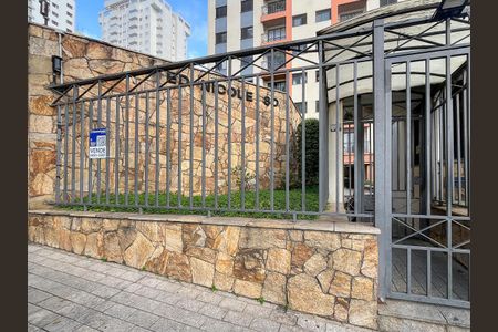 Apartamento à venda com 63m², 2 quartos e 2 vagas Apartamento à venda com 63m², 2 quartos e 2 vagasFachada + plaquinha