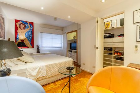 Apartamento à venda com 81m², 1 quarto e 1 vaga Apartamento à venda com 81m², 1 quarto e 1 vagaSuíte