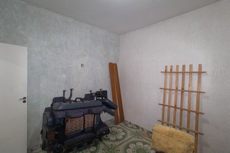 Casa à venda com 200m², 2 quartos e 2 vagas Casa à venda com 200m², 2 quartos e 2 vagasCasa 2 - Quarto