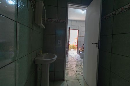Casa à venda com 200m², 2 quartos e 2 vagas Casa à venda com 200m², 2 quartos e 2 vagasCasa 2 - Banheiro