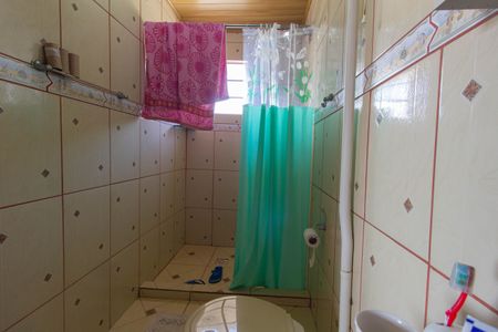 Casa à venda com 200m², 2 quartos e 2 vagas Casa à venda com 200m², 2 quartos e 2 vagasCasa 1 - Banheiro Social