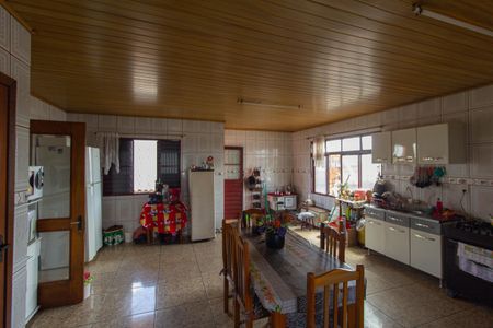 Casa à venda com 200m², 2 quartos e 2 vagas Casa à venda com 200m², 2 quartos e 2 vagasCasa 1 - Cozinha