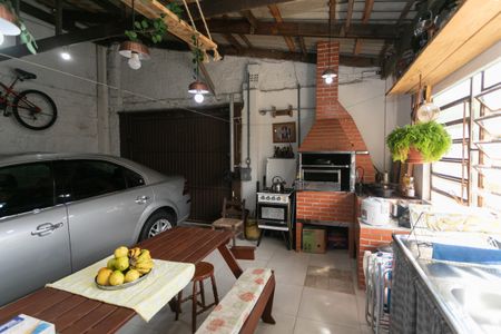 Casa à venda com 120m², 2 quartos e 4 vagas Casa à venda com 120m², 2 quartos e 4 vagasChurrasqueira