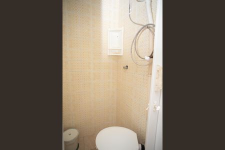 Casa à venda com 120m², 2 quartos e 4 vagas Casa à venda com 120m², 2 quartos e 4 vagasLavabo