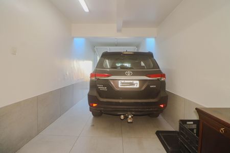 Casa à venda com 280m², 3 quartos e 3 vagasGaragem