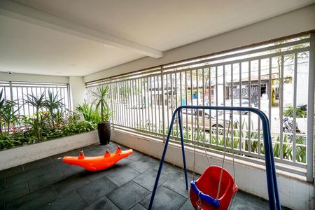 Apartamento à venda com 35m², 2 quartos e sem vaga Apartamento à venda com 35m², 2 quartos e sem vagaPlayground