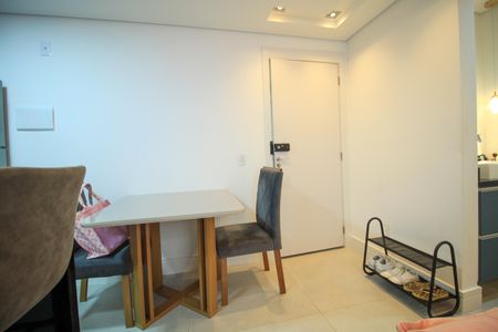 Apartamento à venda com 30m², 1 quarto e sem vaga Apartamento à venda com 30m², 1 quarto e sem vagaSala