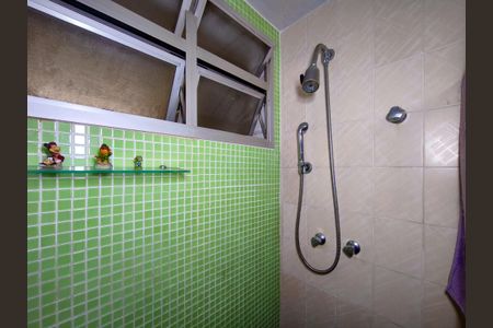 Apartamento à venda com 110m², 2 quartos e 1 vagaBanheiro Corredor