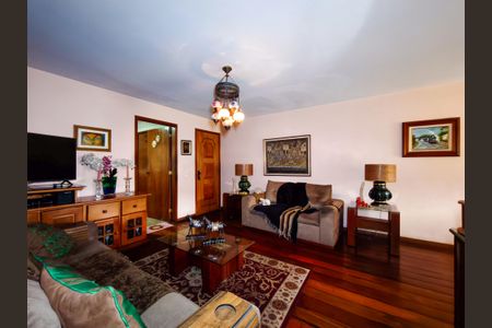 Apartamento à venda com 110m², 2 quartos e 1 vagaSala