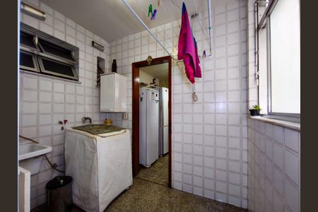 Apartamento à venda com 110m², 2 quartos e 1 vagaÁrea de Serviço