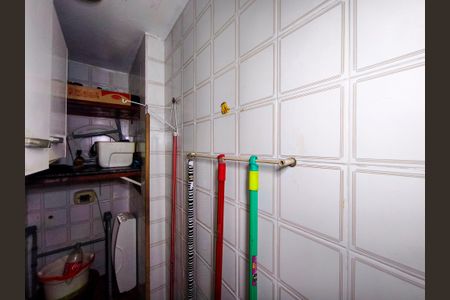 Apartamento à venda com 110m², 2 quartos e 1 vagaÁrea de Serviço