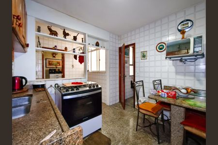 Apartamento à venda com 110m², 2 quartos e 1 vagaCozinha