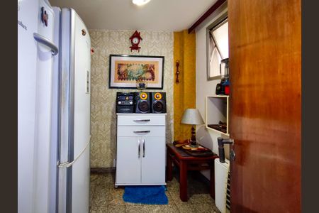 Apartamento à venda com 110m², 2 quartos e 1 vagaQuarto de Serviço